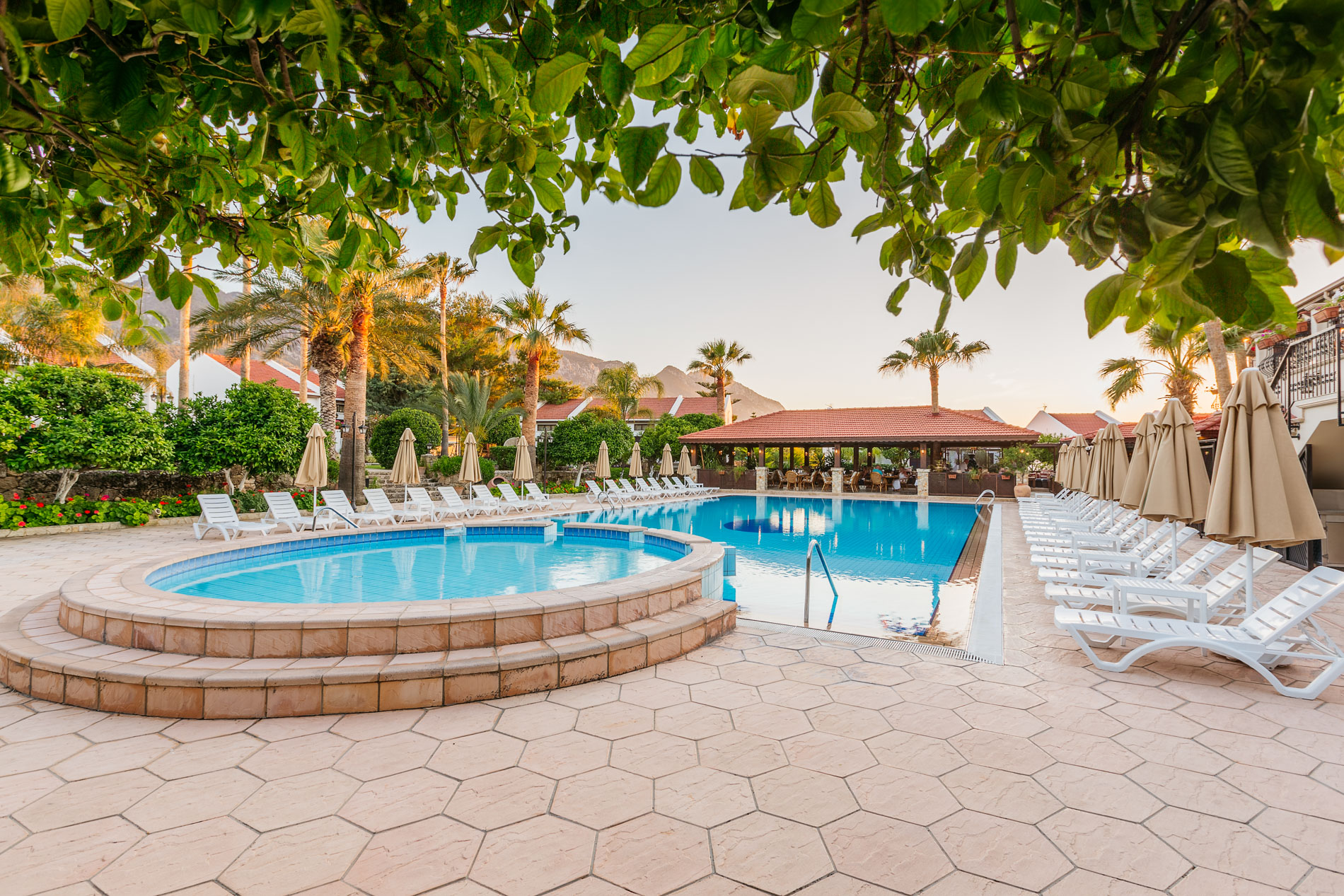 Almond Holiday Village