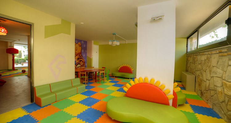 Jasmine Court Hotel   Casino