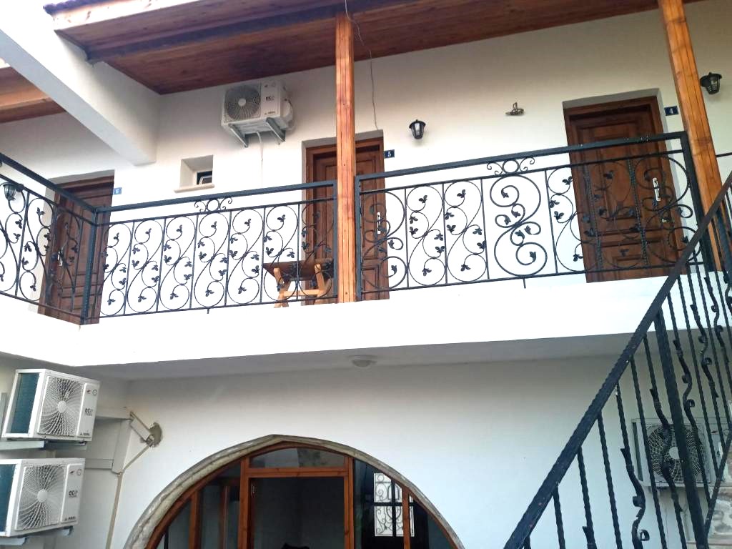 Magic Moon Guest House