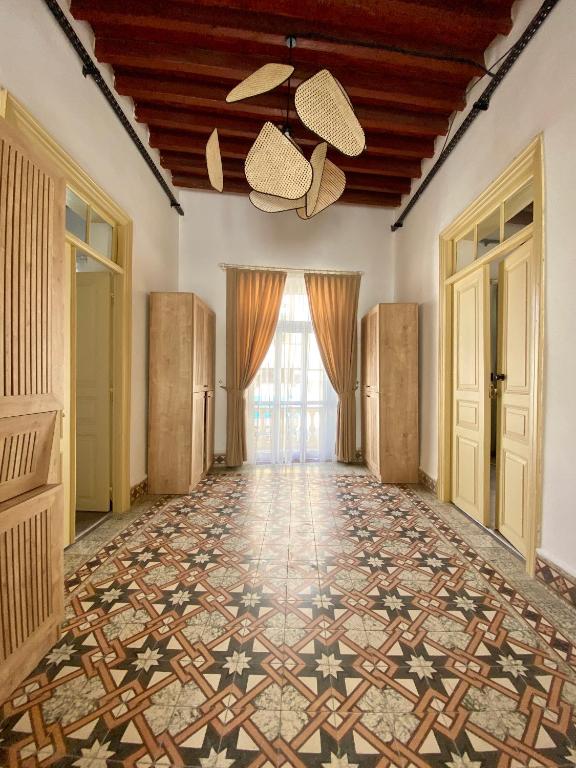 Port Of Kyrenia Boutique Hotel   Restaurant