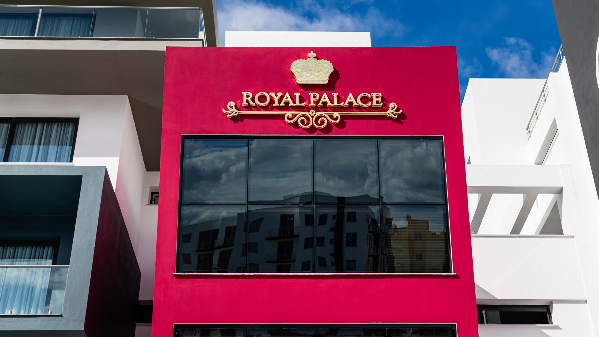 Royal Palace Hotel